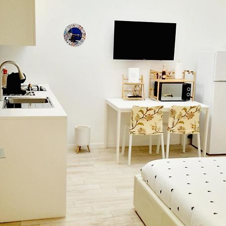 Barbara Classy Apartment 101 Syracuse Ngoại thất bức ảnh