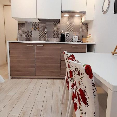 Barbara Classy Apartment 101 Syracuse Ngoại thất bức ảnh