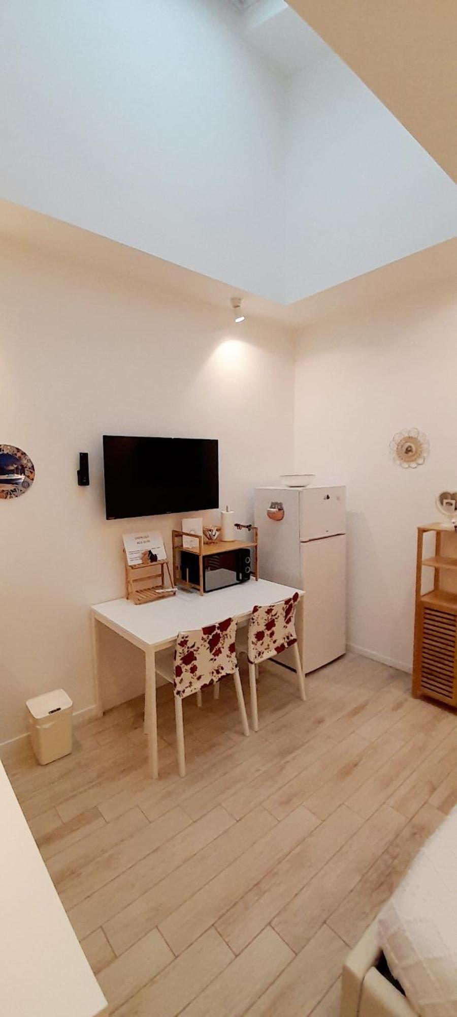 Barbara Classy Apartment 101 Syracuse Ngoại thất bức ảnh